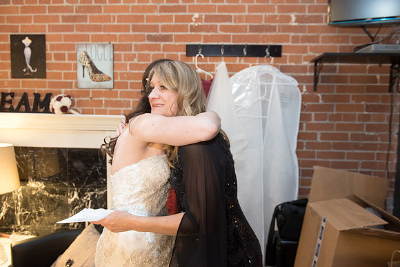 0194_MOM3205