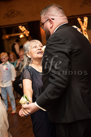 0653_MOM7859