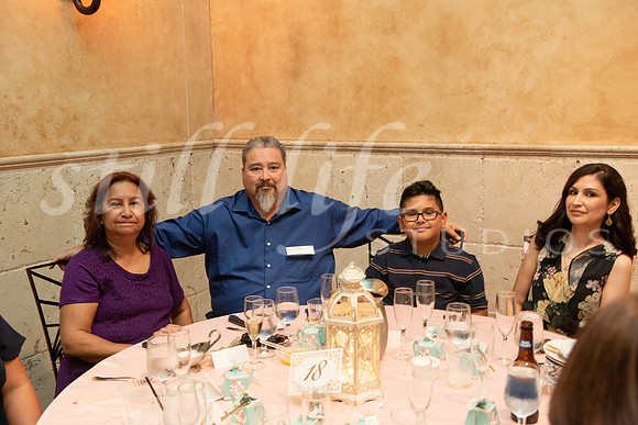 0462_MOM7157