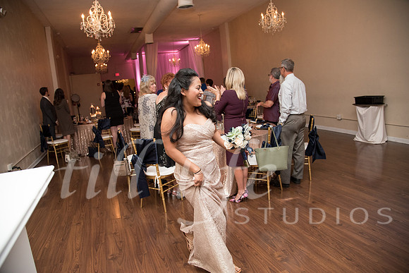 0385_MOM0665