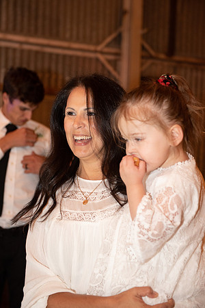0724__MOM4098