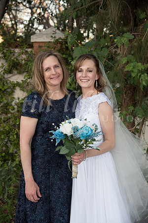 0244_MOM4154