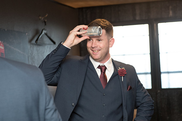 0179_MOM3037
