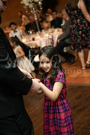0663_MOM7879