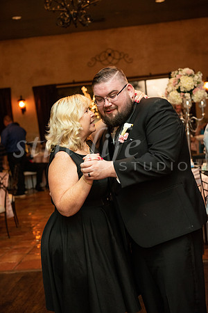 0675_MOM7905
