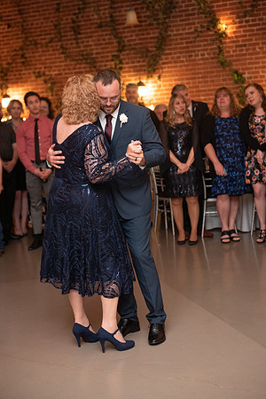 0475_MOM4045
