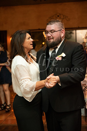 0684_MOM7926