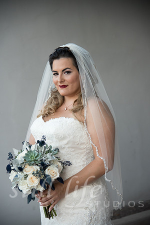 0179_MOM9351